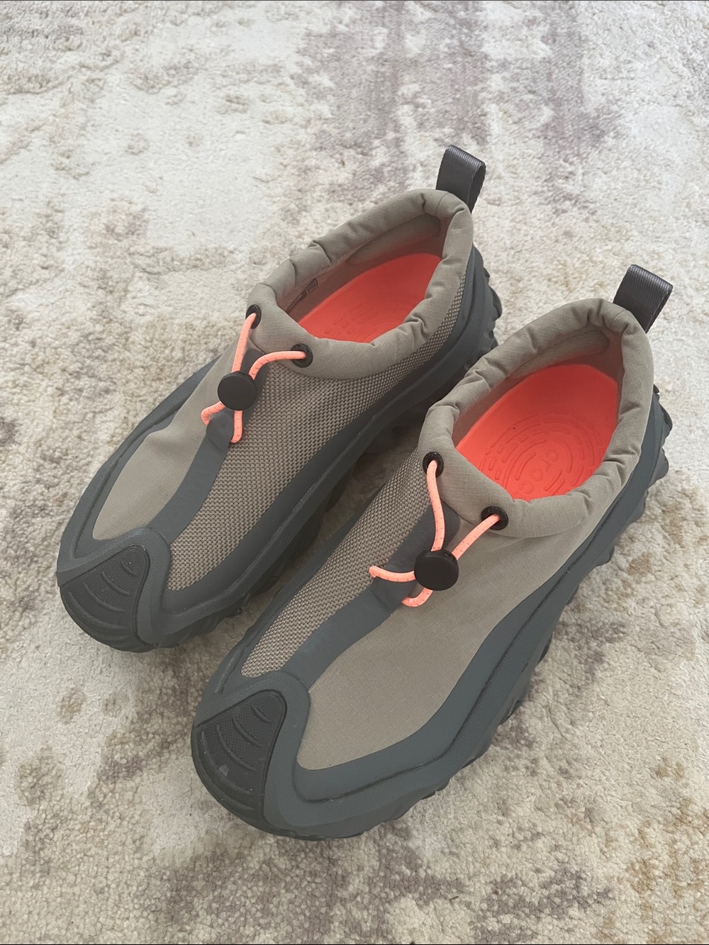 Crocs Echo Element Slip on Shoes Khaki Orange Drawstrings Size 7